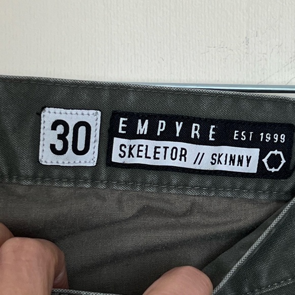 Empyre‎ Mens Mid Rise Skeletor Skinny Relaxed Fit Army Green Wrinkle Free 30/SM - Picture 13 of 16